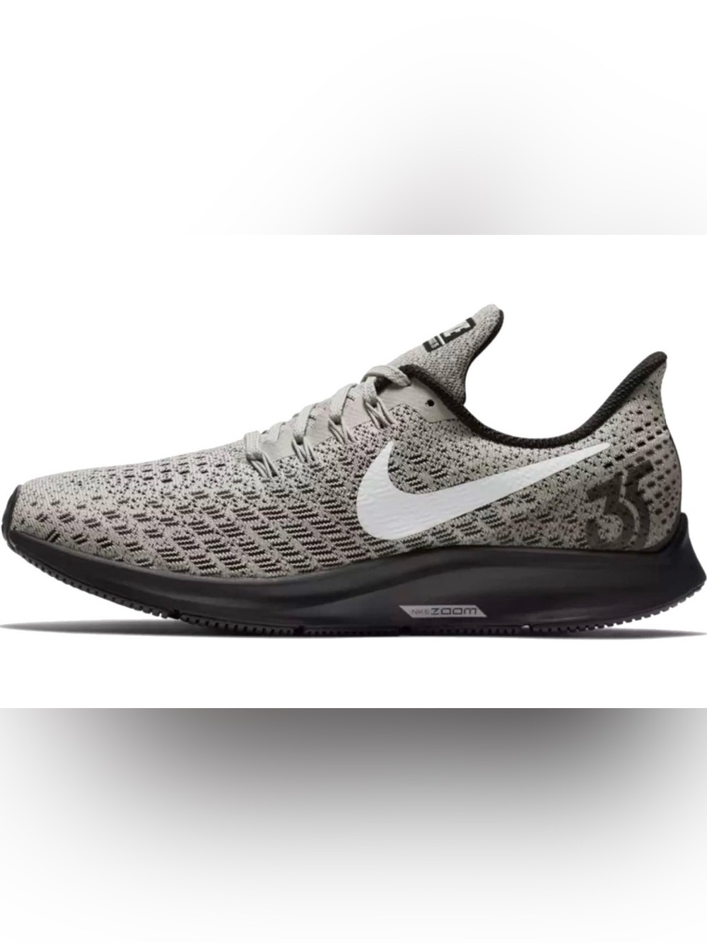 Nike women’s black Pegasus zoom sneakers running shoes 7.5 38.5